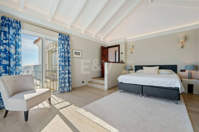 Villa till salu i Los Arqueros, Benahavis