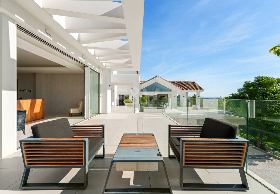 Villa till salu i Los Arqueros, Benahavis