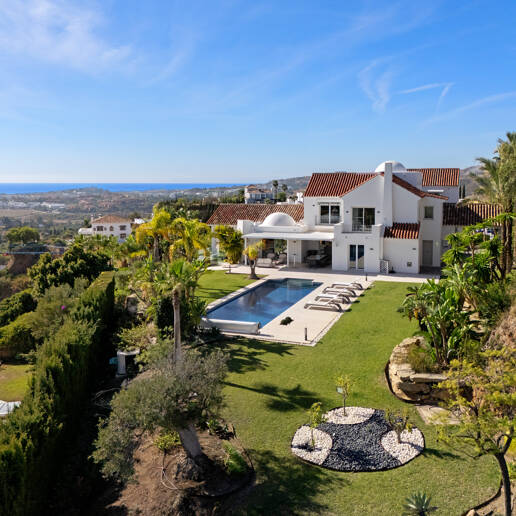 Villa till salu i Los Arqueros, Benahavis