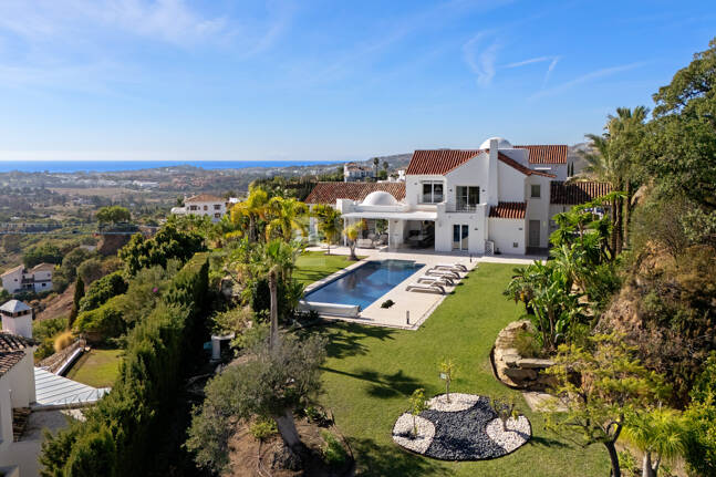 Villa till salu i Los Arqueros, Benahavis