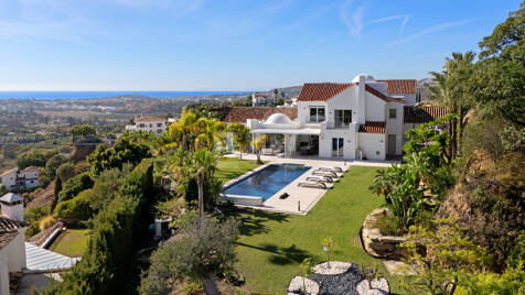 Magnificent Estate with Independent Guest House and Panoramic Sea Views