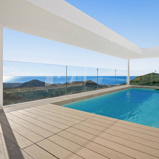 Atemberaubendes Duplex-Penthouse in Palo Alto mit Wintergarten und privatem Pool