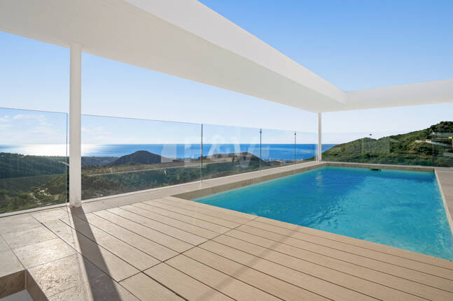 Atemberaubendes Duplex-Penthouse in Palo Alto mit Wintergarten und privatem Pool