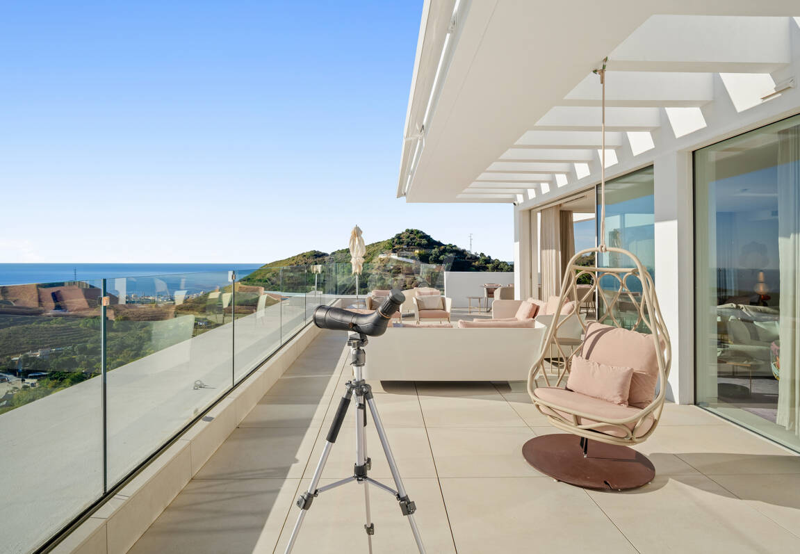 Atemberaubendes Duplex-Penthouse in Palo Alto mit Wintergarten und privatem Pool