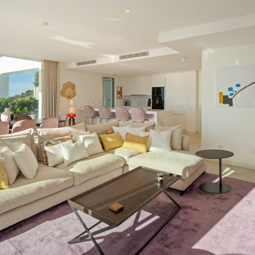 Atemberaubendes Duplex-Penthouse in Palo Alto mit Wintergarten und privatem Pool