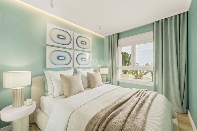 Südorientierte Wohnung mit Meerblick nahe Puerto Banús