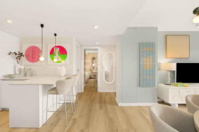 Südorientierte Wohnung mit Meerblick nahe Puerto Banús