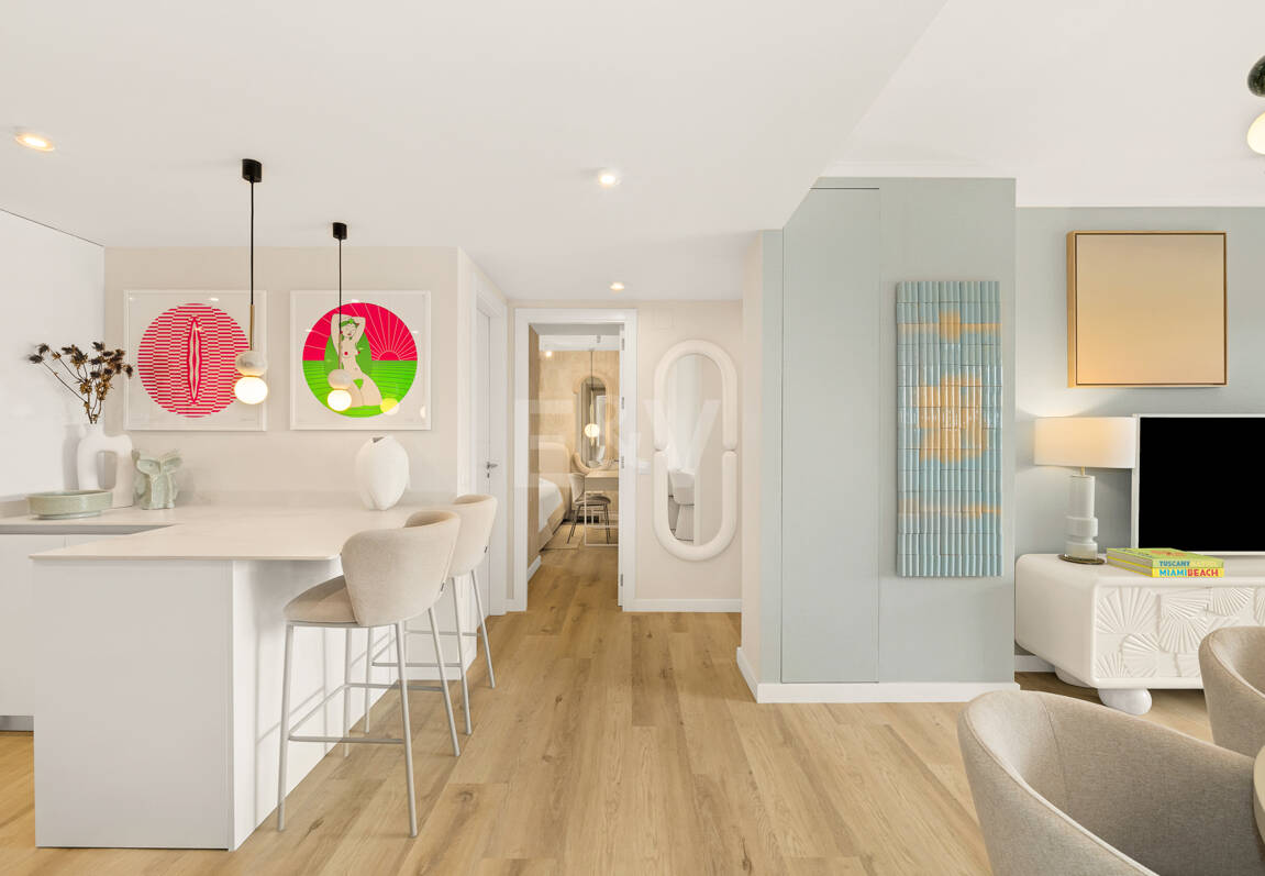 Südorientierte Wohnung mit Meerblick nahe Puerto Banús