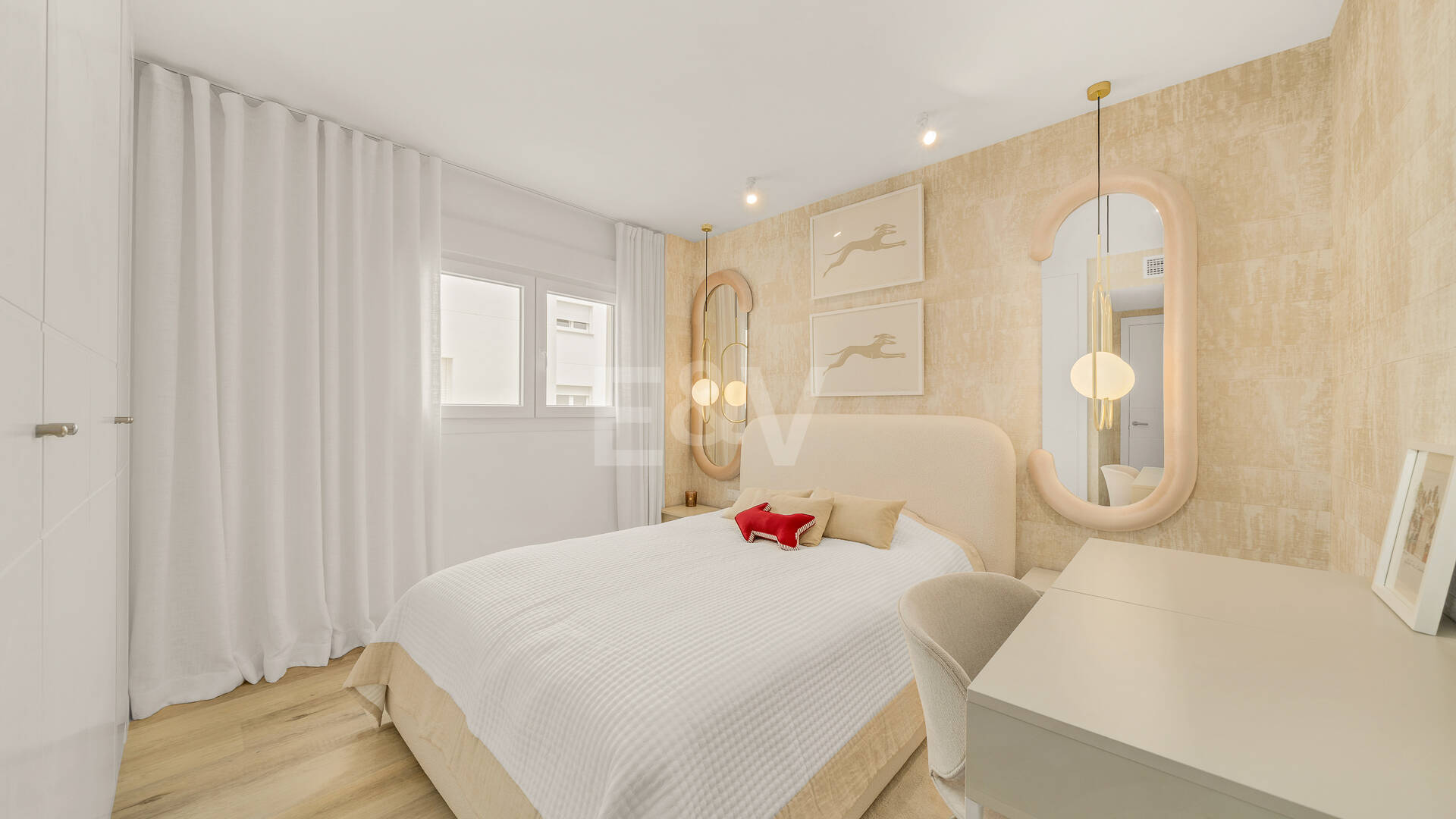Südorientierte Wohnung mit Meerblick nahe Puerto Banús