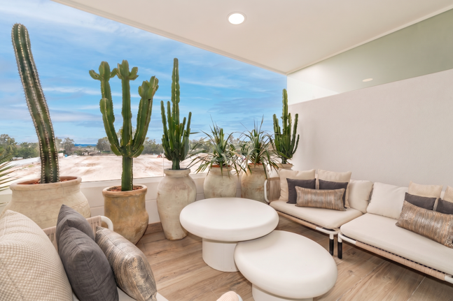 Südorientierte Wohnung mit Meerblick nahe Puerto Banús