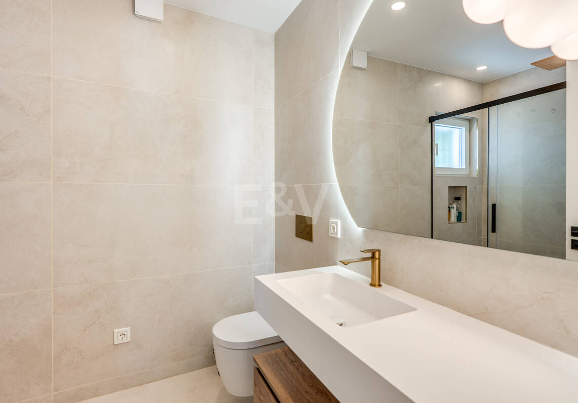 Bungaló totalmente renovado con piscina privada