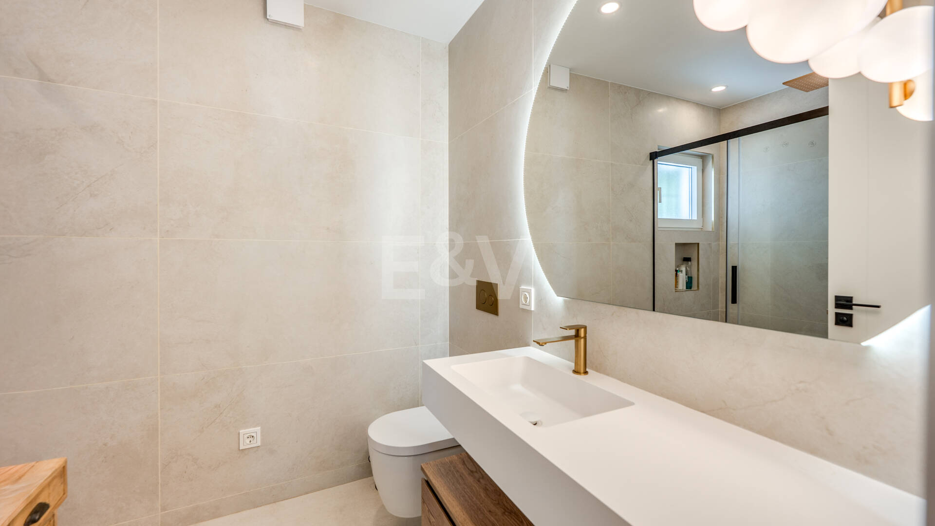 Bungaló totalmente renovado con piscina privada