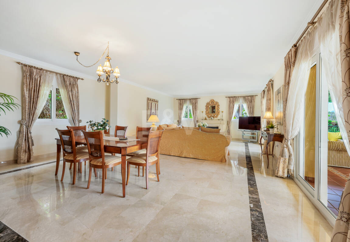 Villa till salu i Elviria, Marbella Öst