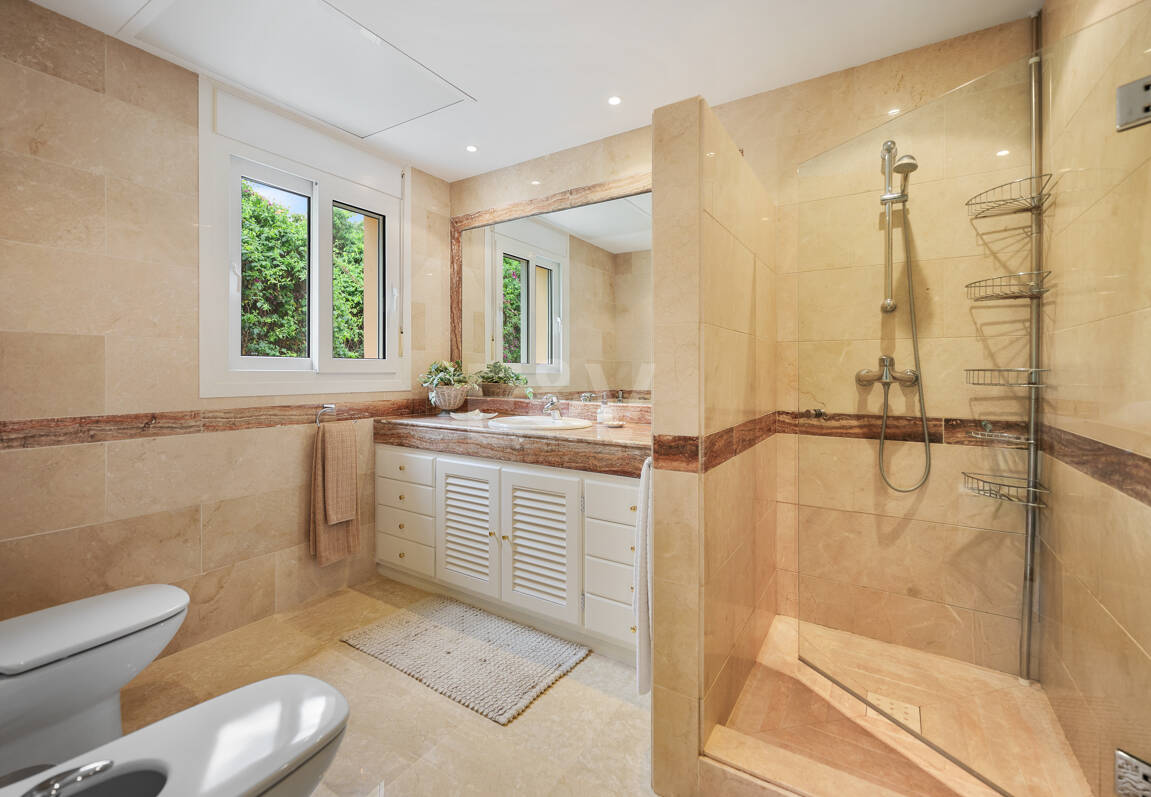Villa till salu i Elviria, Marbella Öst