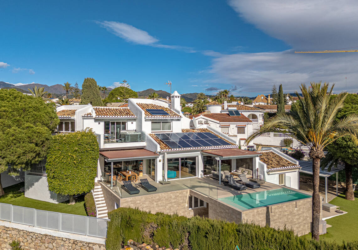 Contemporary Villa with Sea Views 200 Metres from the Beach in Las Chapas Playa
