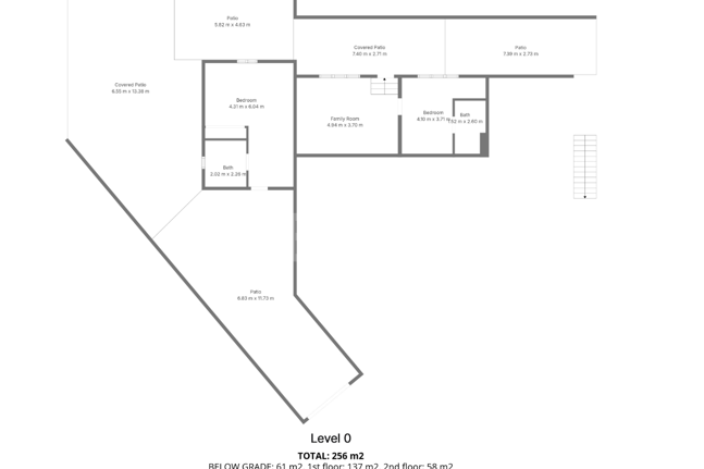 Elegante villa junto a la playa en el este de Marbella con piscina, jacuzzi, campo de golf y a un paso de los servicios