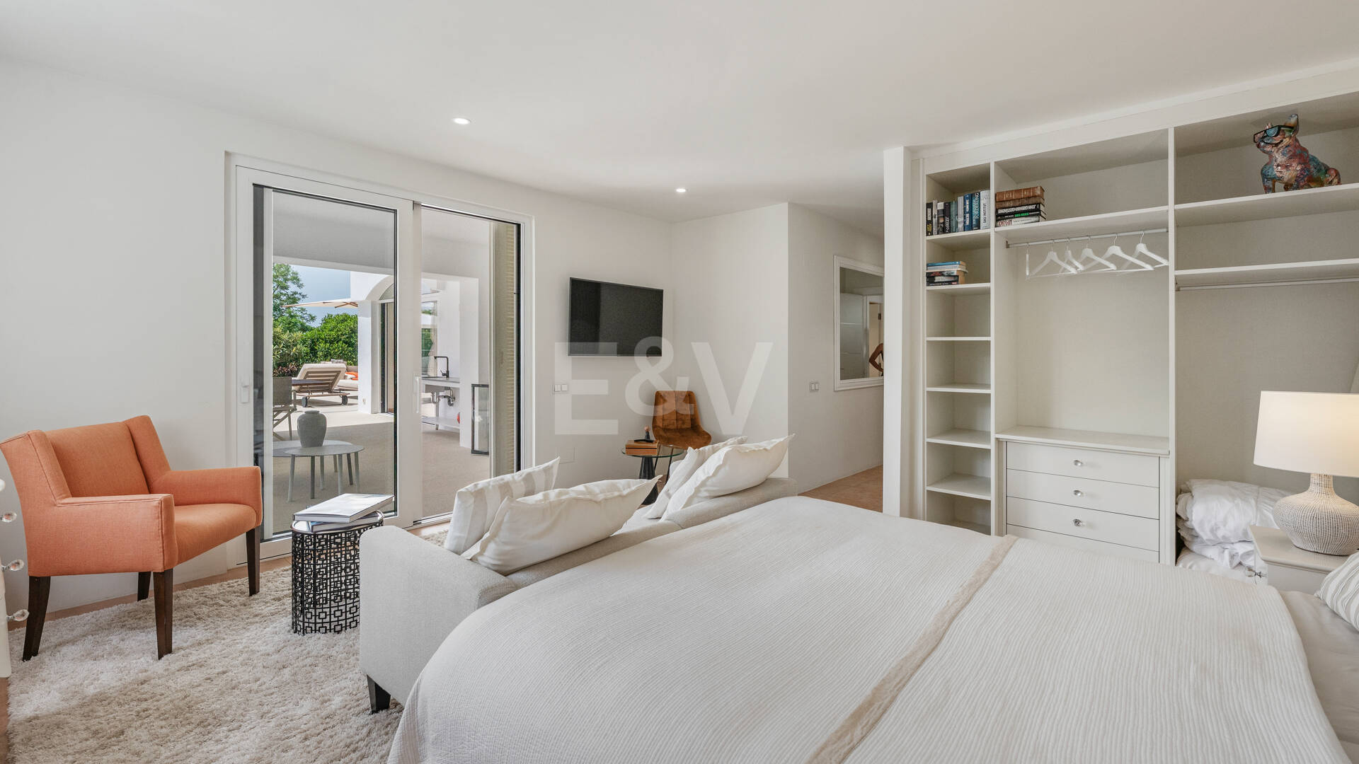Villa familiar excepcional con vistas panorámicas al mar, cerca de la Milla de Oro de Marbella