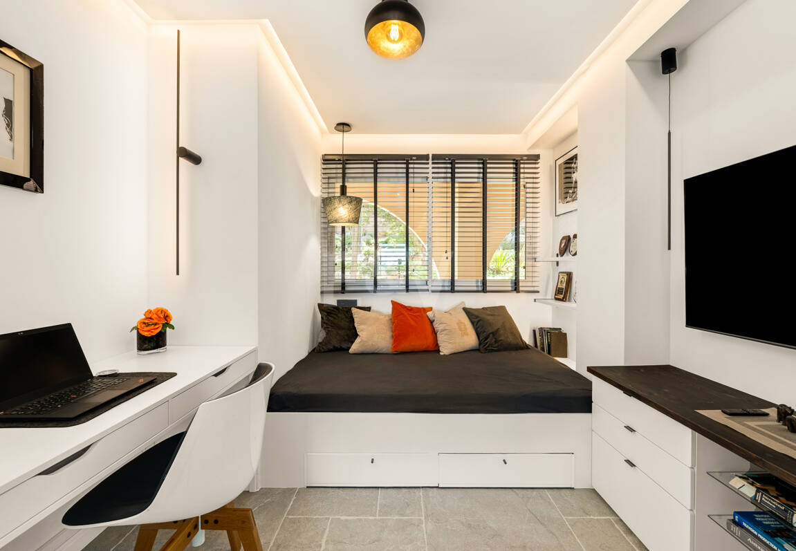 Turnkey ready apartment with Panoramic Seaviews in the heart of the Golf-Valley