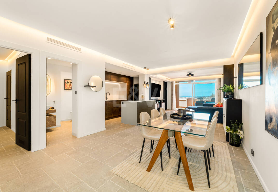 Turnkey ready apartment with Panoramic Seaviews in the heart of the Golf-Valley
