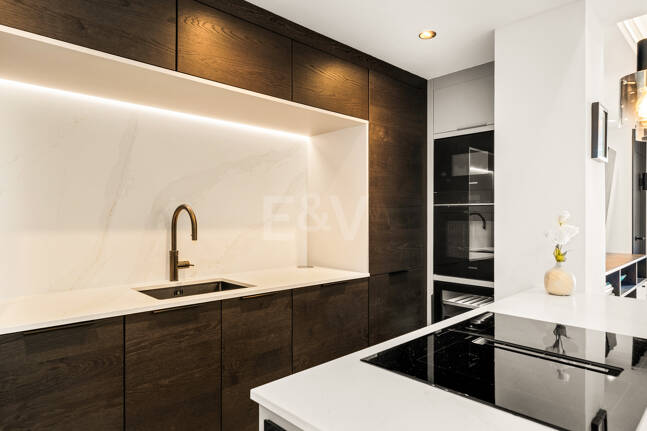 Turnkey ready apartment with Panoramic Seaviews in the heart of the Golf-Valley