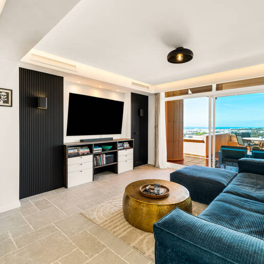Turnkey ready apartment with Panoramic Seaviews in the heart of the Golf-Valley