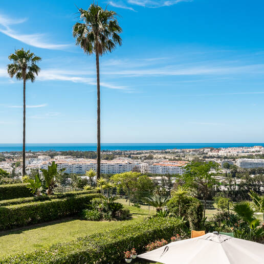 Turnkey ready apartment with Panoramic Seaviews in the heart of the Golf-Valley