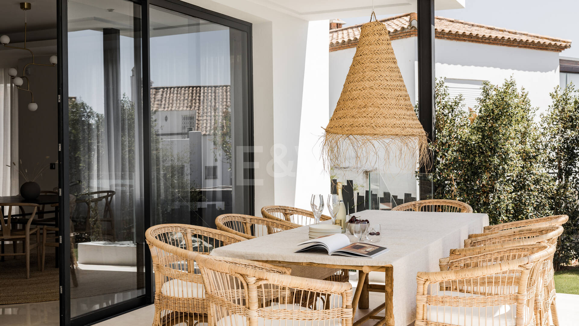 Moderne Zeitgenössische Villa In Laufdistanz Zum Puente Romano An Der Goldenen Meile Von Marbella