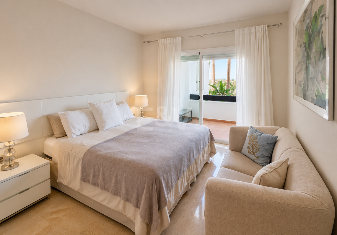 Elegant 3-Bedroom Apartment with Panoramic Sea Views in Lomas del Marqués, Benahavís | Long-Term Rental