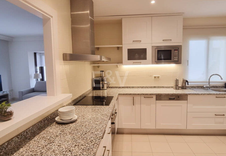 Apartament do wynajęcia w Benahavis