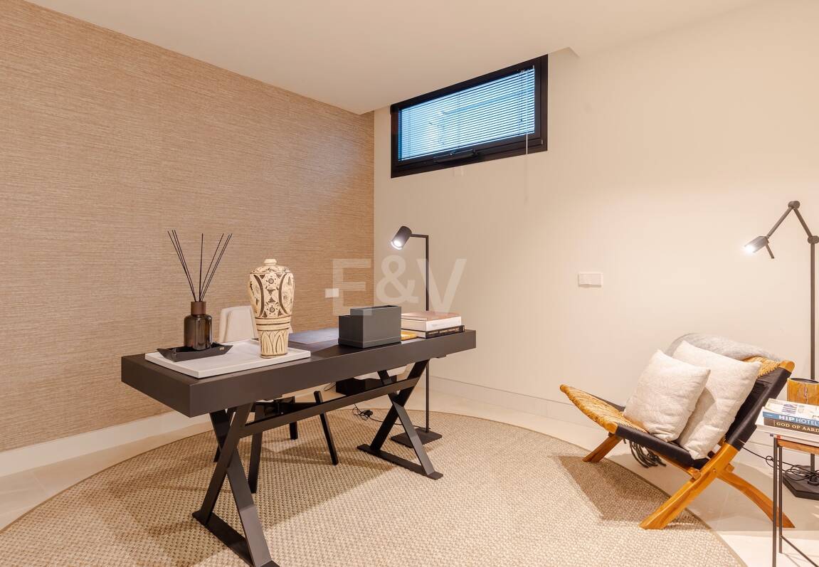 Impresionante villa contemporánea con vistas panorámicas al mar