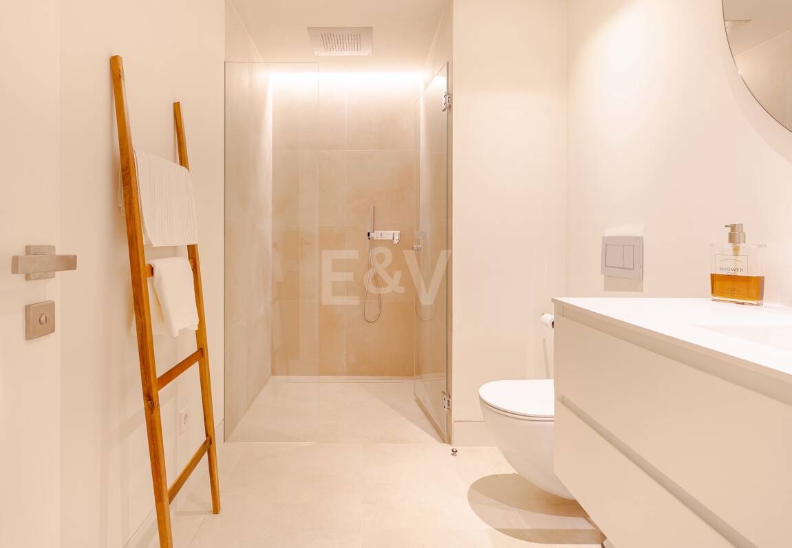 Impresionante villa contemporánea con vistas panorámicas al mar