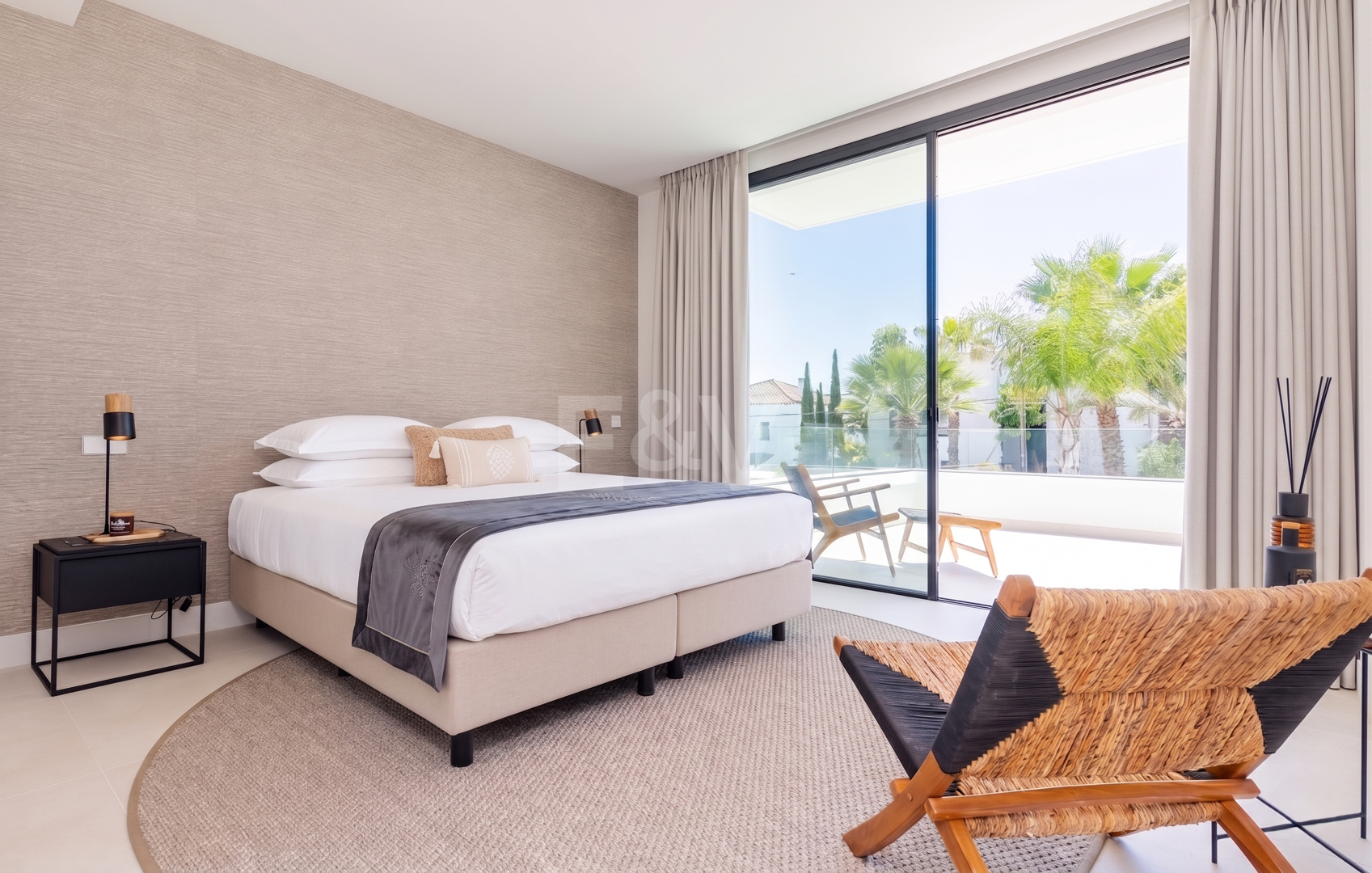 Impresionante villa contemporánea con vistas panorámicas al mar