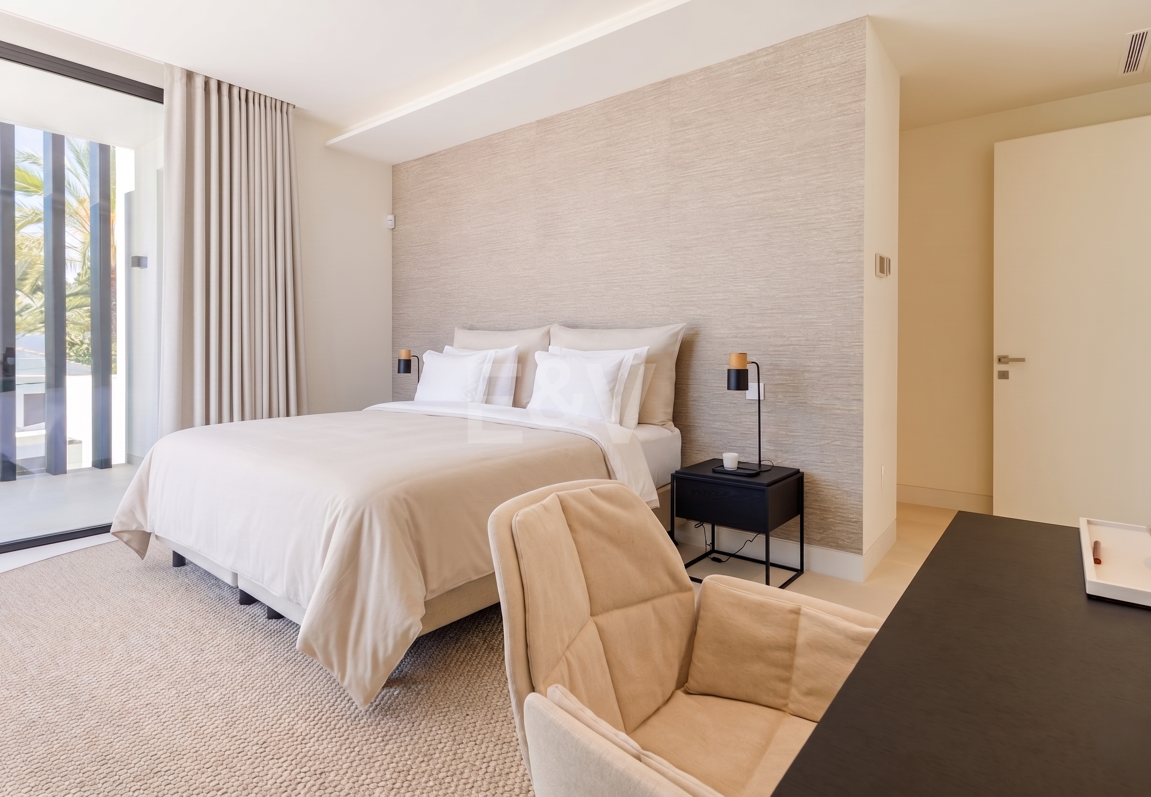 Impresionante villa contemporánea con vistas panorámicas al mar