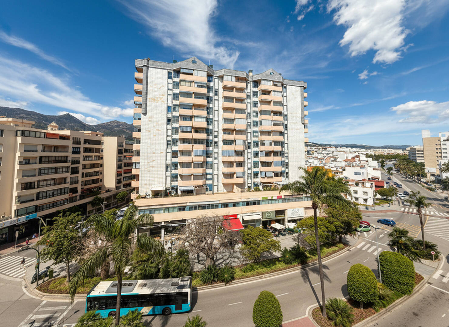 Gemütliche 1-Zimmer-Wohnung direkt am Strand im Zentrum von Marbella – 30 m vom Meer | Langzeitmiete