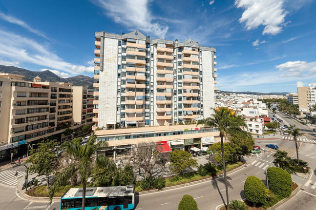 Gemütliche 1-Zimmer-Wohnung direkt am Strand im Zentrum von Marbella – 30 m vom Meer | Langzeitmiete