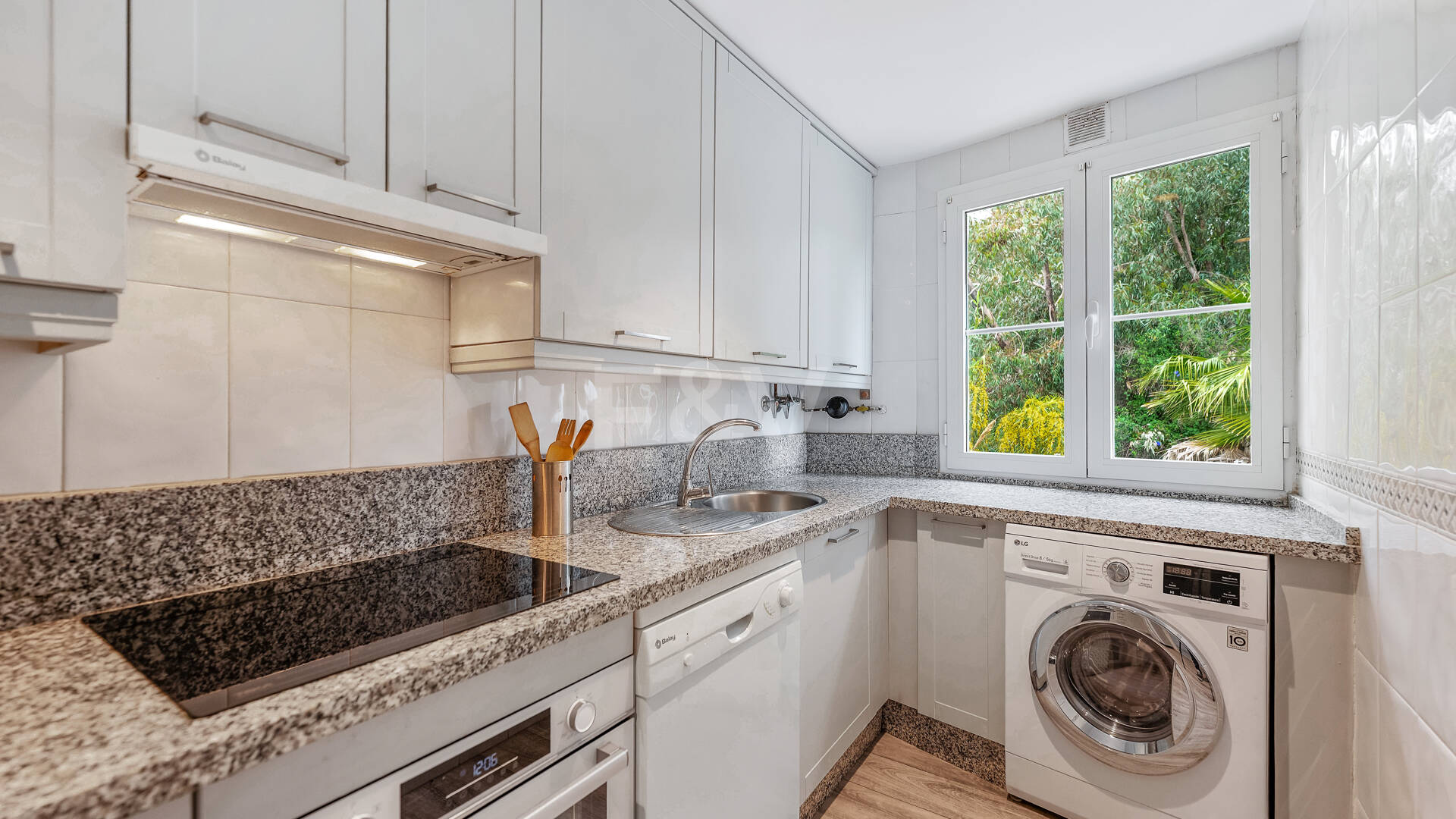 Lägenhet att hyra i Marbella Golden Mile