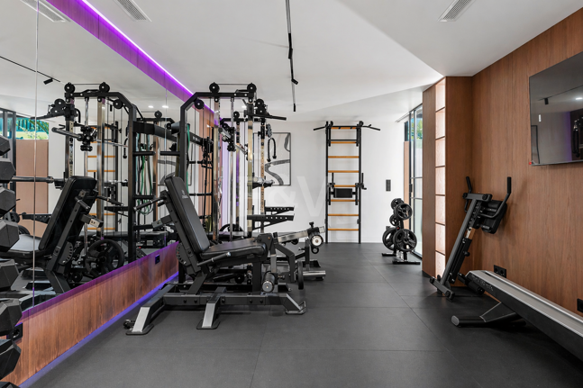 Villa junto a la playa con vistas al mar, solárium en azotea y zona de bienestar