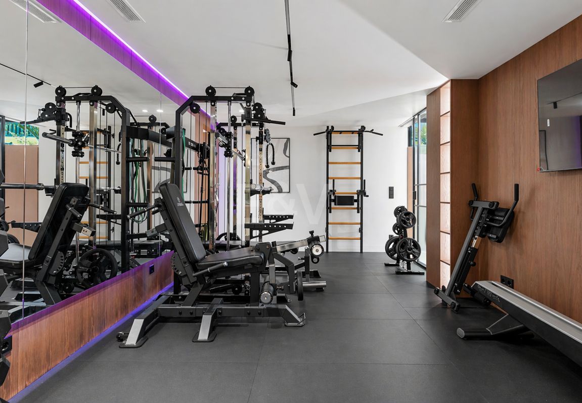 Villa junto a la playa con vistas al mar, solárium en azotea y zona de bienestar