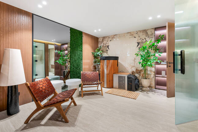 Villa junto a la playa con vistas al mar, solárium en azotea y zona de bienestar