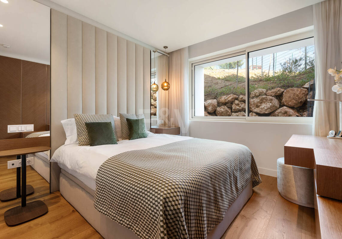 Garden Apartment na sprzedaż w Palo Alto Marbella z widokiem na morze panoramiczne