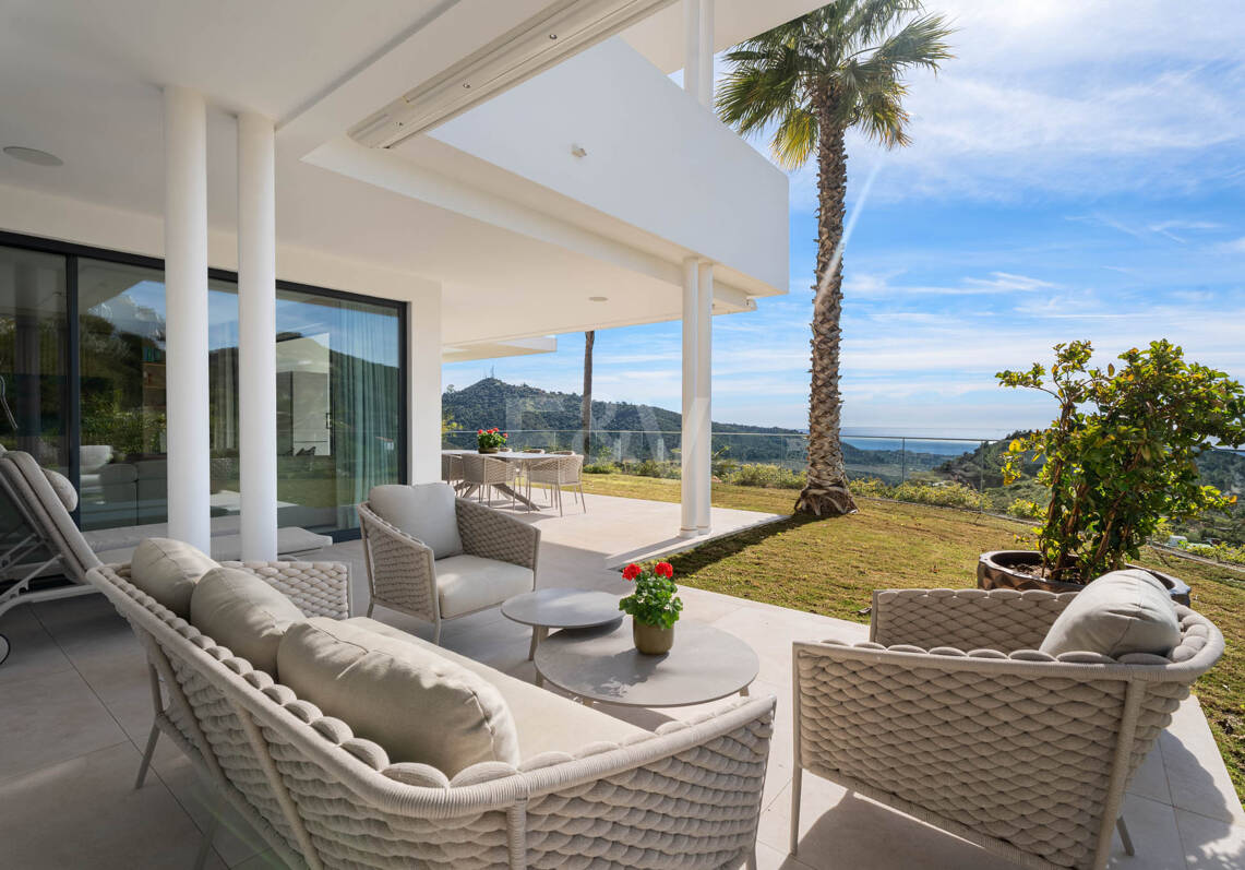 Garden Apartment na sprzedaż w Palo Alto Marbella z widokiem na morze panoramiczne