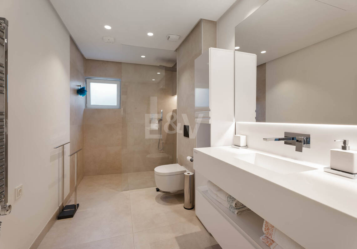 Garden Apartment na sprzedaż w Palo Alto Marbella z widokiem na morze panoramiczne
