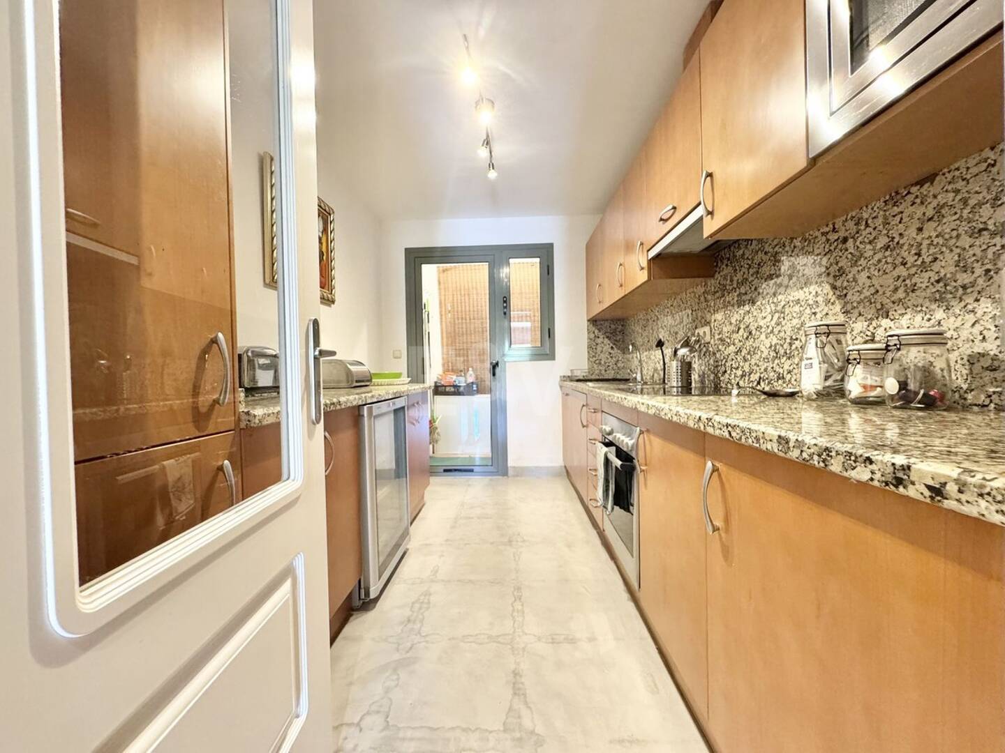 Exclusive Garden Apartment avec vue sur la mer panoramique et le golf