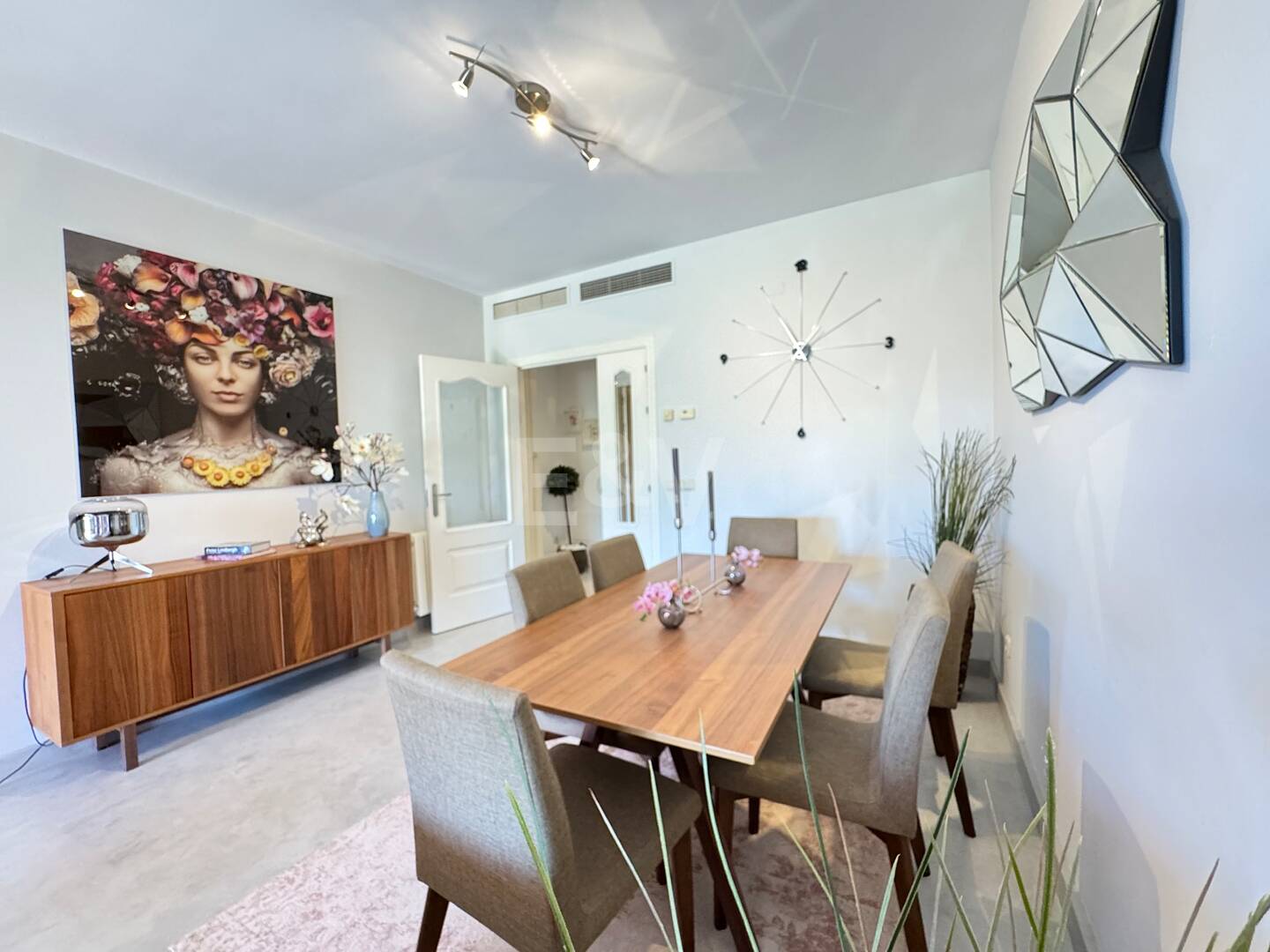 Exclusive Garden Apartment avec vue sur la mer panoramique et le golf