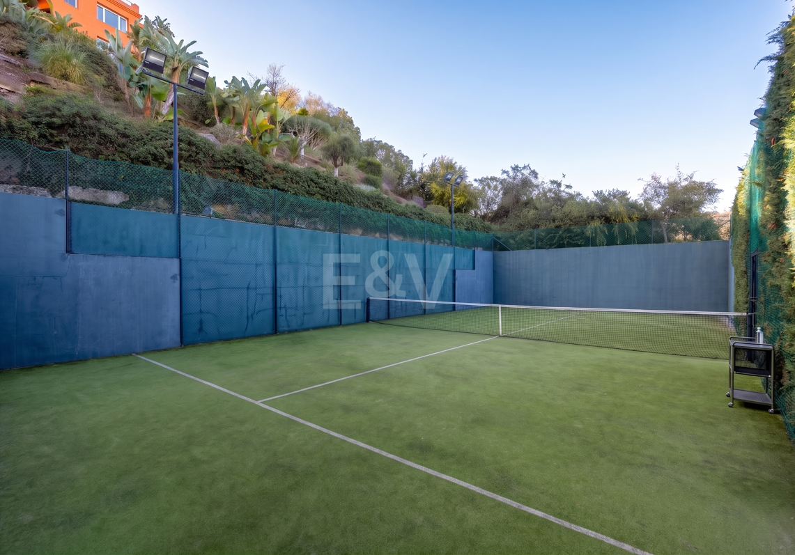 Exclusive Garden Apartment avec vue sur la mer panoramique et le golf
