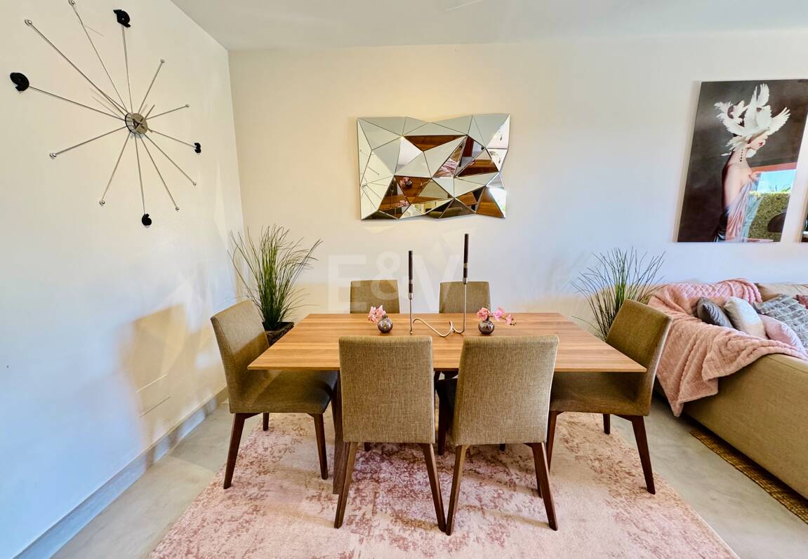 Exclusive Garden Apartment avec vue sur la mer panoramique et le golf