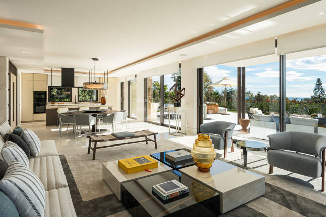 Spektakuläre Neubauvilla mit Meerblick im Marbella Hill Club