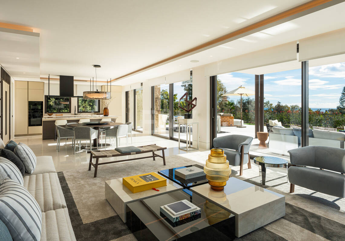 Spektakuläre Neubauvilla mit Meerblick im Marbella Hill Club