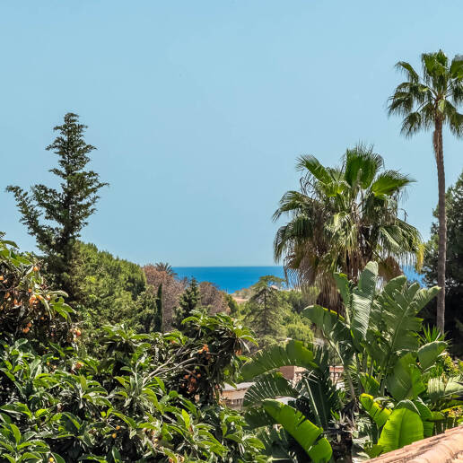 Rare Opportunity: Spacious Apartment with Garden, Pool & Sea Views