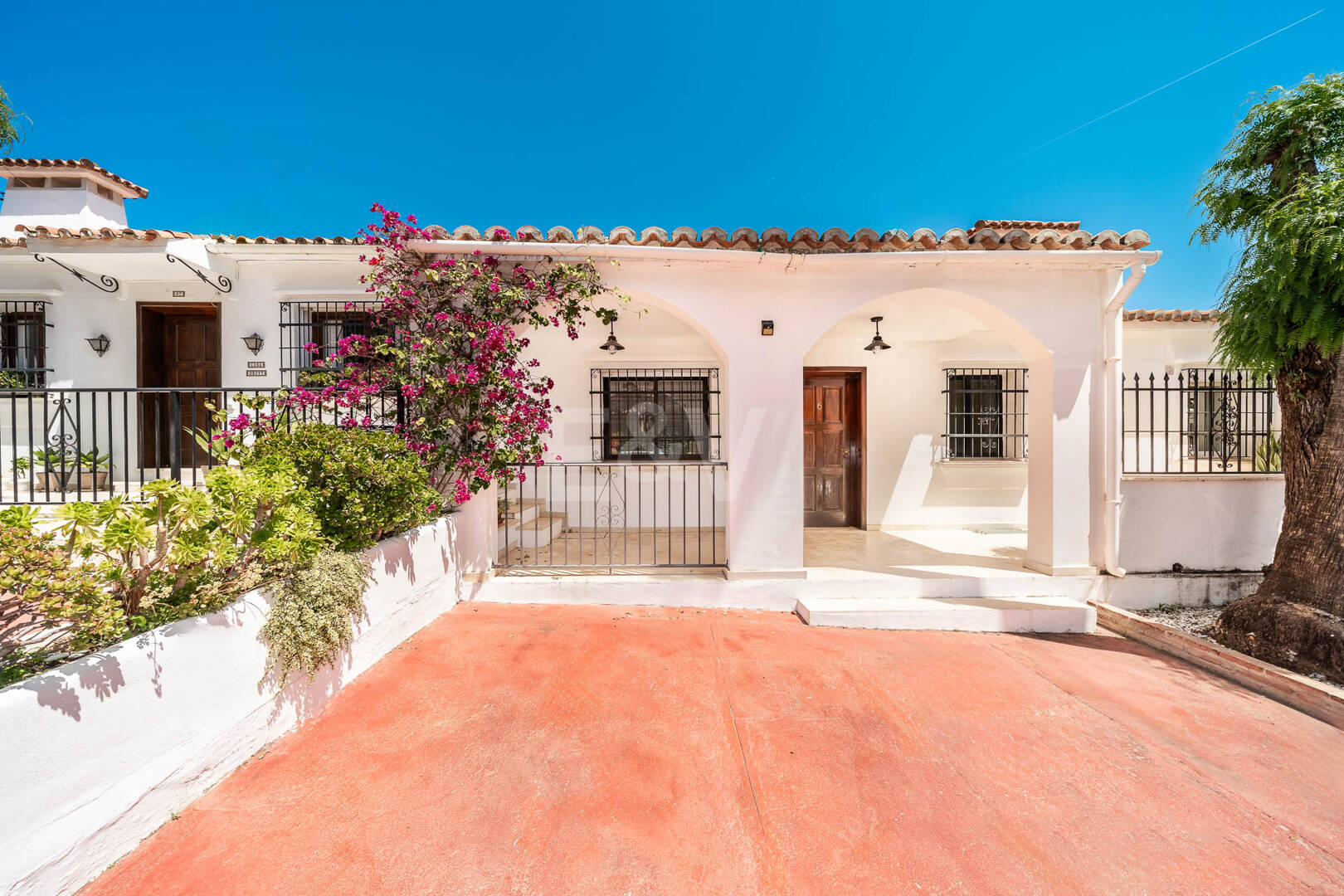 Rare Opportunity: Spacious Apartment with Garden, Pool & Sea Views
